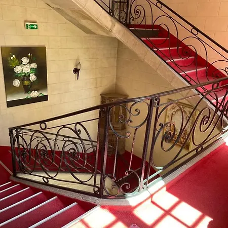 Hotel Hotel Le Medieval Palais Des Papes