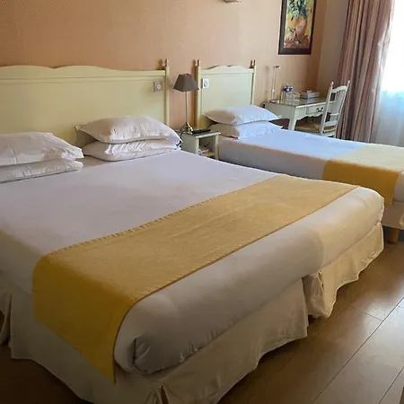 Hotel Le Medieval Palais Des Papes