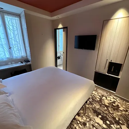 Hotel Le Medieval Palais Des Papes Hotel