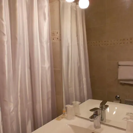Hotel Le Medieval Palais Des Papes Hotel
